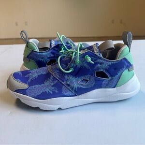 Reebok Tropical Print Running Shoe 🍍